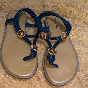 Siketu Navy Blue Floral Sandals